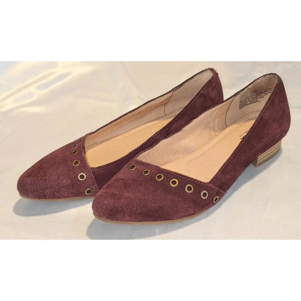 Sonoma Womens Hadlee Wine Burgundy Suede Slip On Pointed Toe Flats Grommets Sz 7